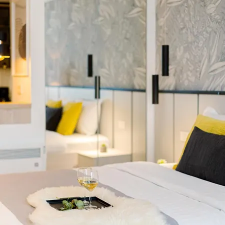 Centric Charm - Modern Living